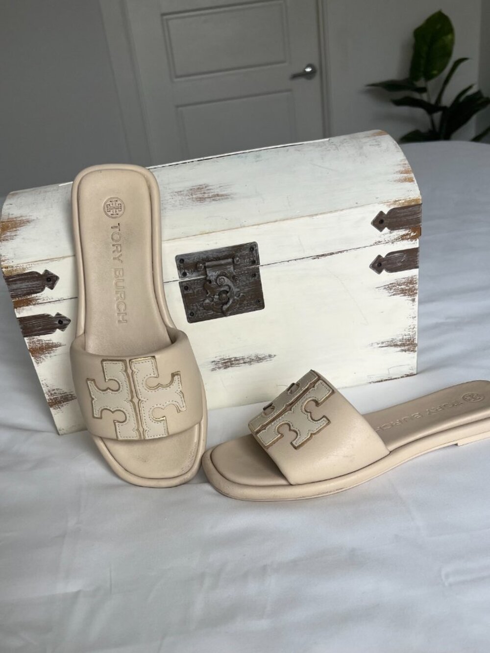 Tory Burch Double T Sport Slide Sandals Sz 6.5 Dulce De Leche Napa Leather Gold - Picture 4 of 13
